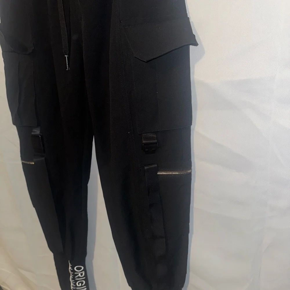 Aelfric Eden Men's Black Joggers Pants Multi-Pockets - Picture 1 of 5
